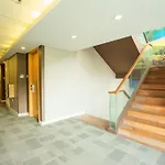 Life Hotel Stasiun Kota Surabaya
